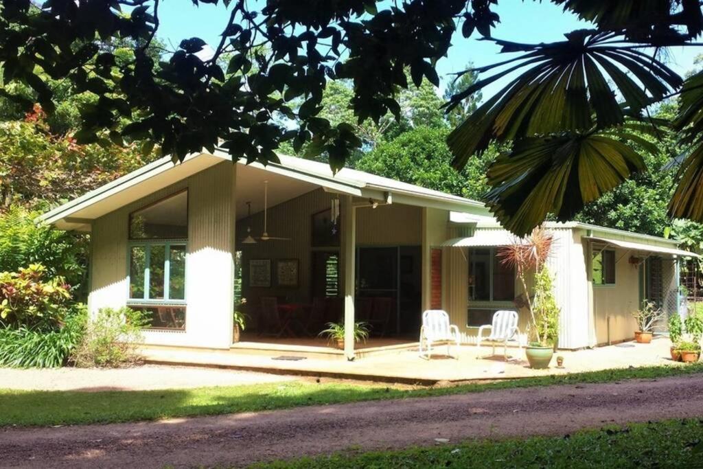 Fanpalm Creek Hideaway Villa Diwan Exterior photo